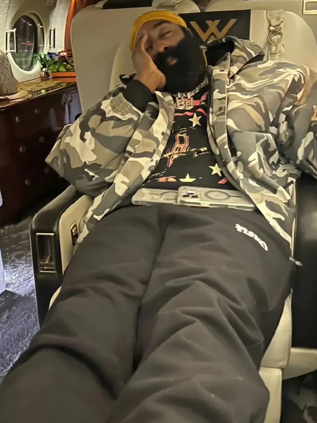 哈登新星赛事规则更新表现惊艳，日本队未来可期！的简单介绍